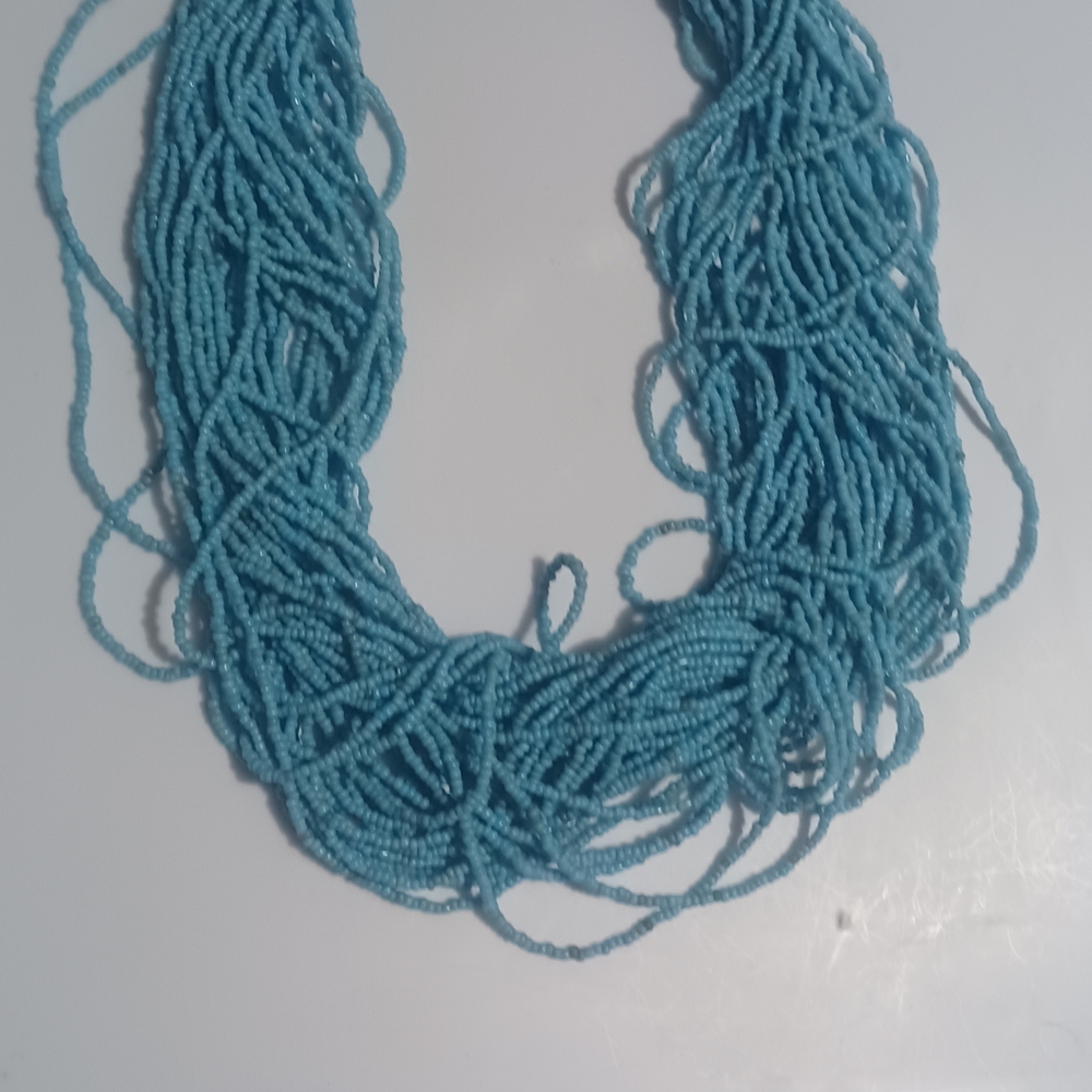 Elegant Blue Beaded Necklace